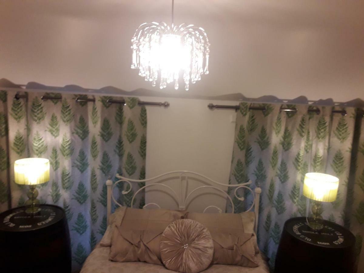 Bridge House Derry City Townhouse Central Free Parking Villa Esterno foto