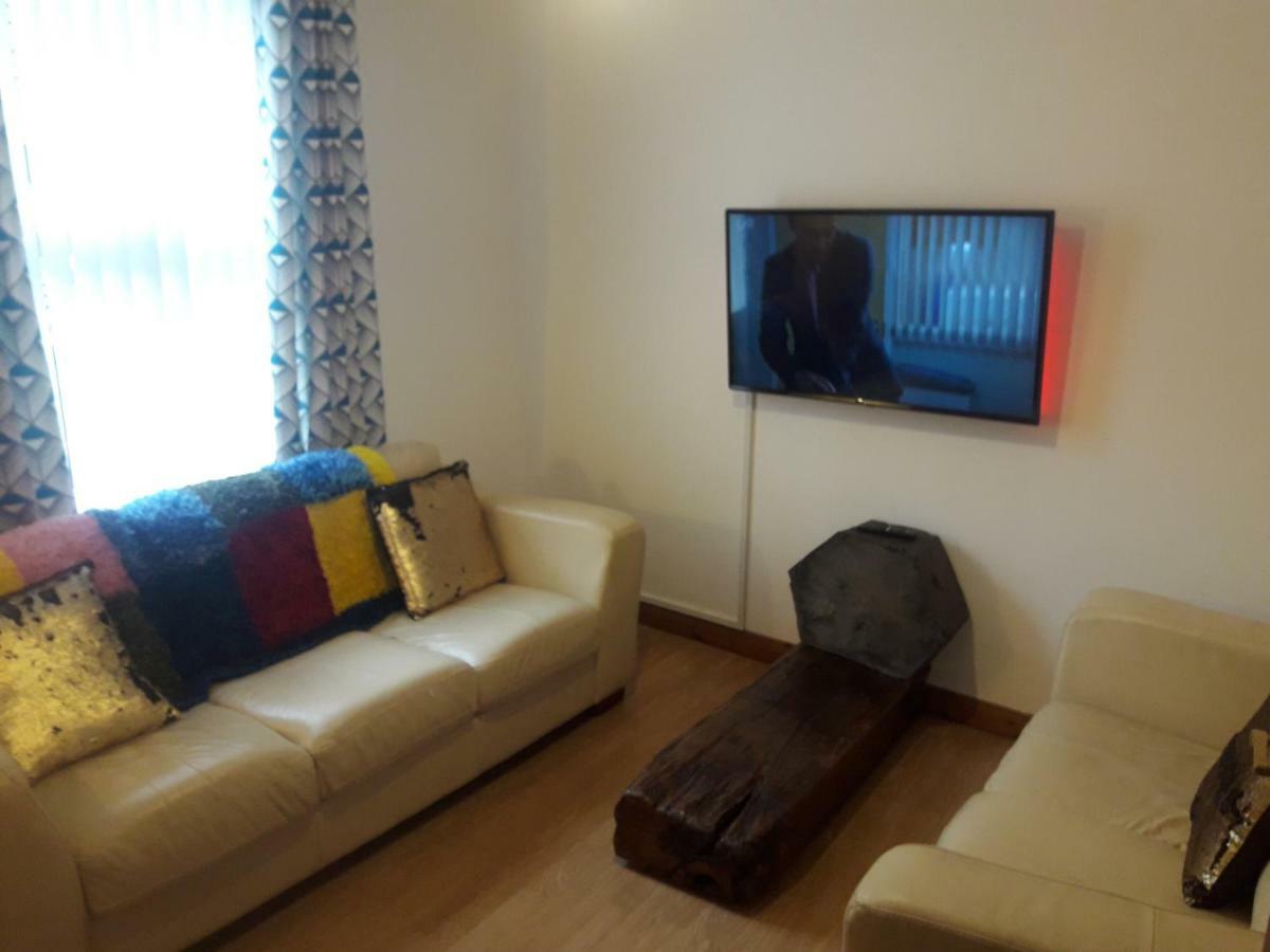 Bridge House Derry City Townhouse Central Free Parking Villa Esterno foto